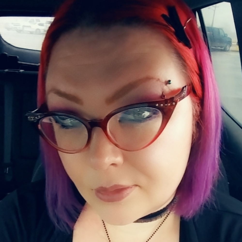 Meet your Posher, Jen